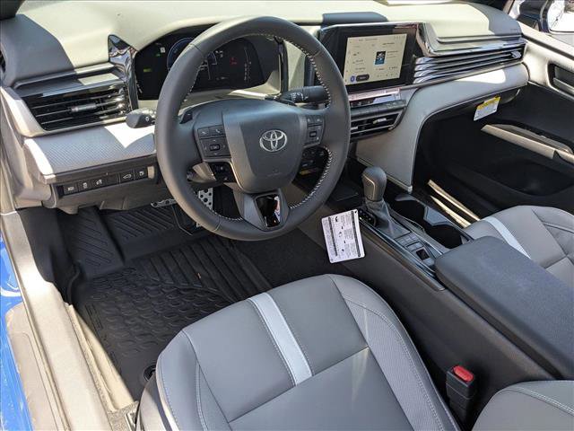 New 2026 Toyota Camry SE FWD image 3