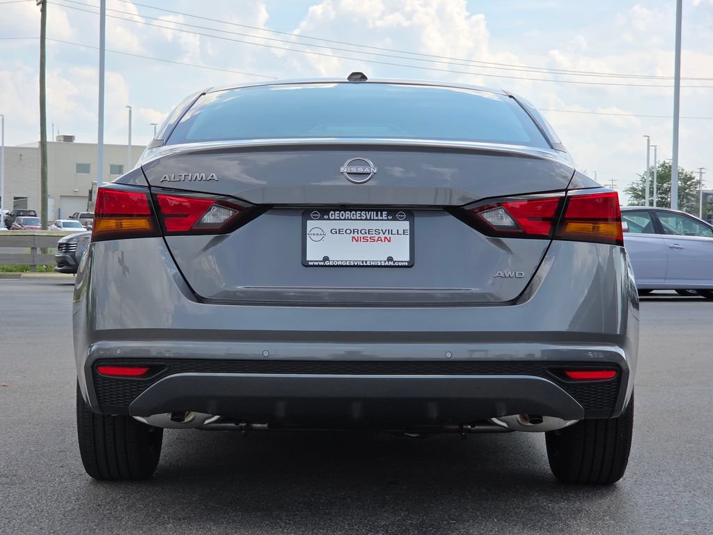 New 2026 Nissan Altima 2.5 SV AWD/4WD image 12