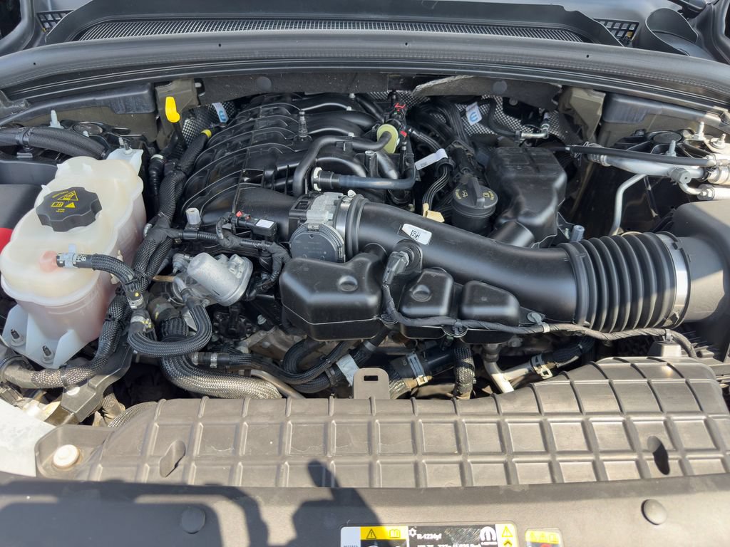 Used 2021 Jeep Grand Cherokee L Limited w/ Trailer Tow Group (B) AWD/4WD image 34