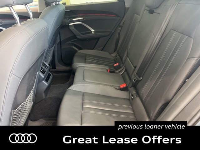 Used 2025 Audi Q5 Premium w/ Convenience Package AWD/4WD image 13
