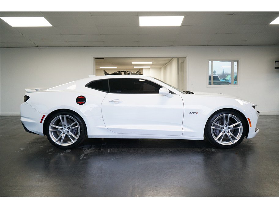 Used 2019 Chevrolet Camaro SS image 8