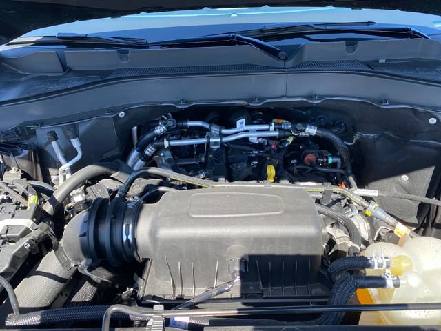 Used 2022 Ford Explorer XLT image 19