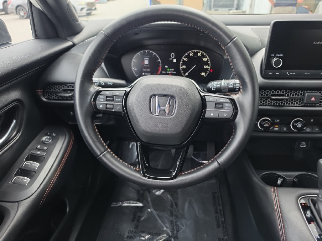Used 2025 Honda HR-V Sport image 13