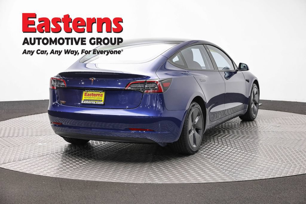 Used 2023 Tesla Model 3 Standard Range RWD image 5