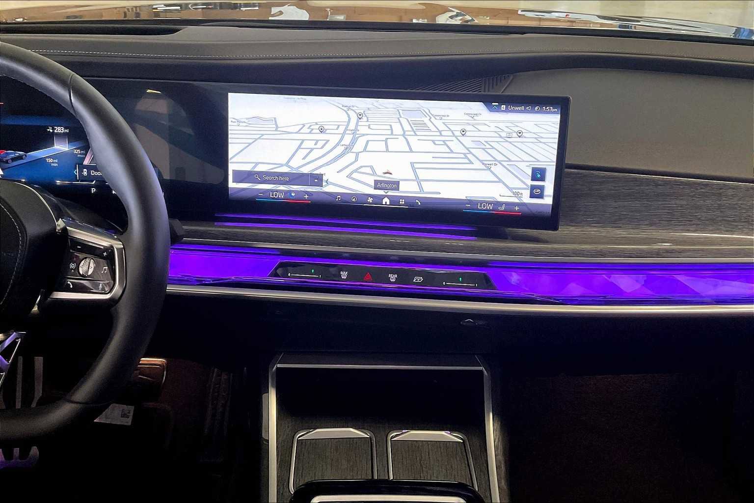 Used 2023 BMW i7 xDrive60 image 6