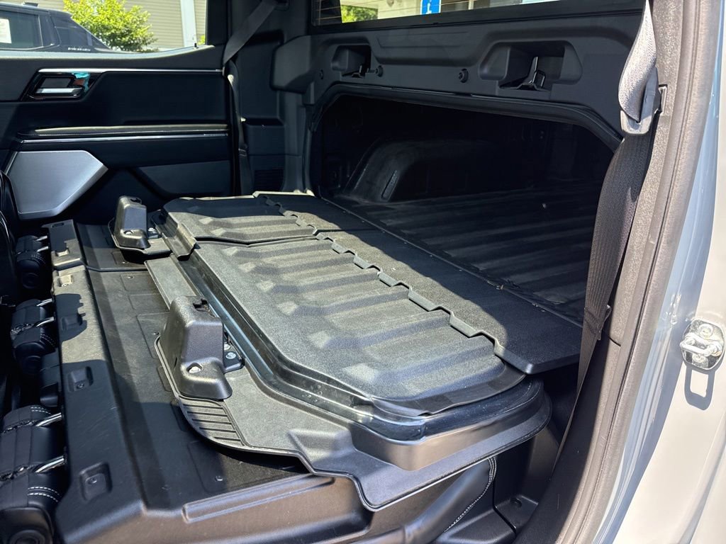 Used 2025 GMC Sierra EV Denali AWD/4WD image 55
