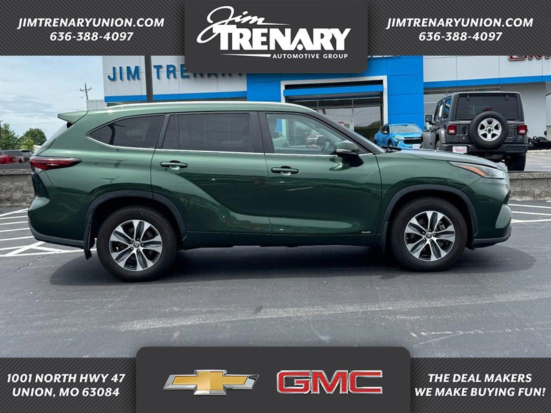 Used 2024 Toyota Highlander XLE AWD/4WD video 1