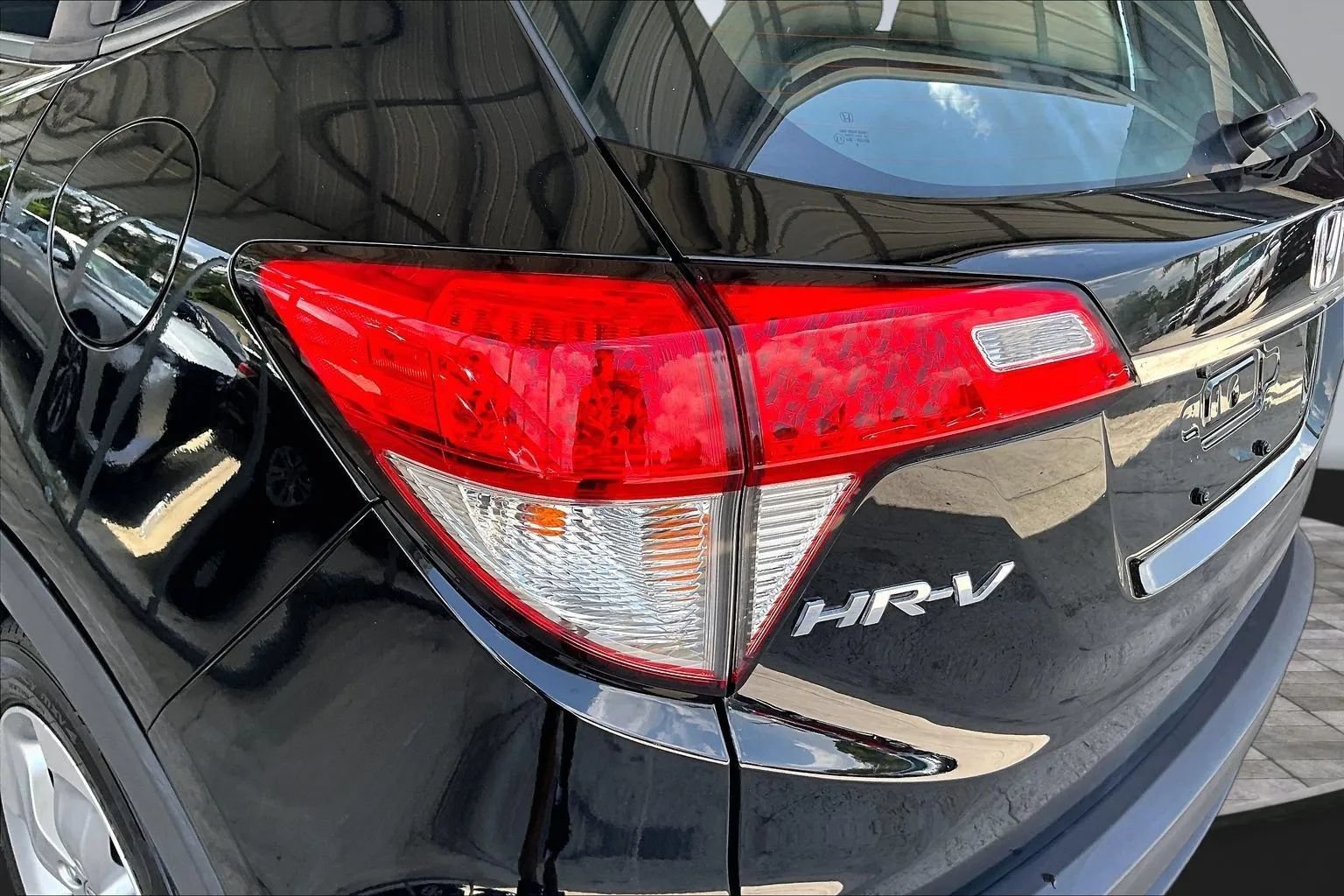 Used 2019 Honda HR-V LX image 20