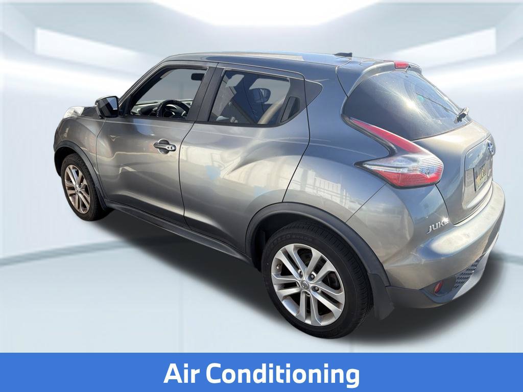Used 2015 Nissan Juke SL FWD image 11