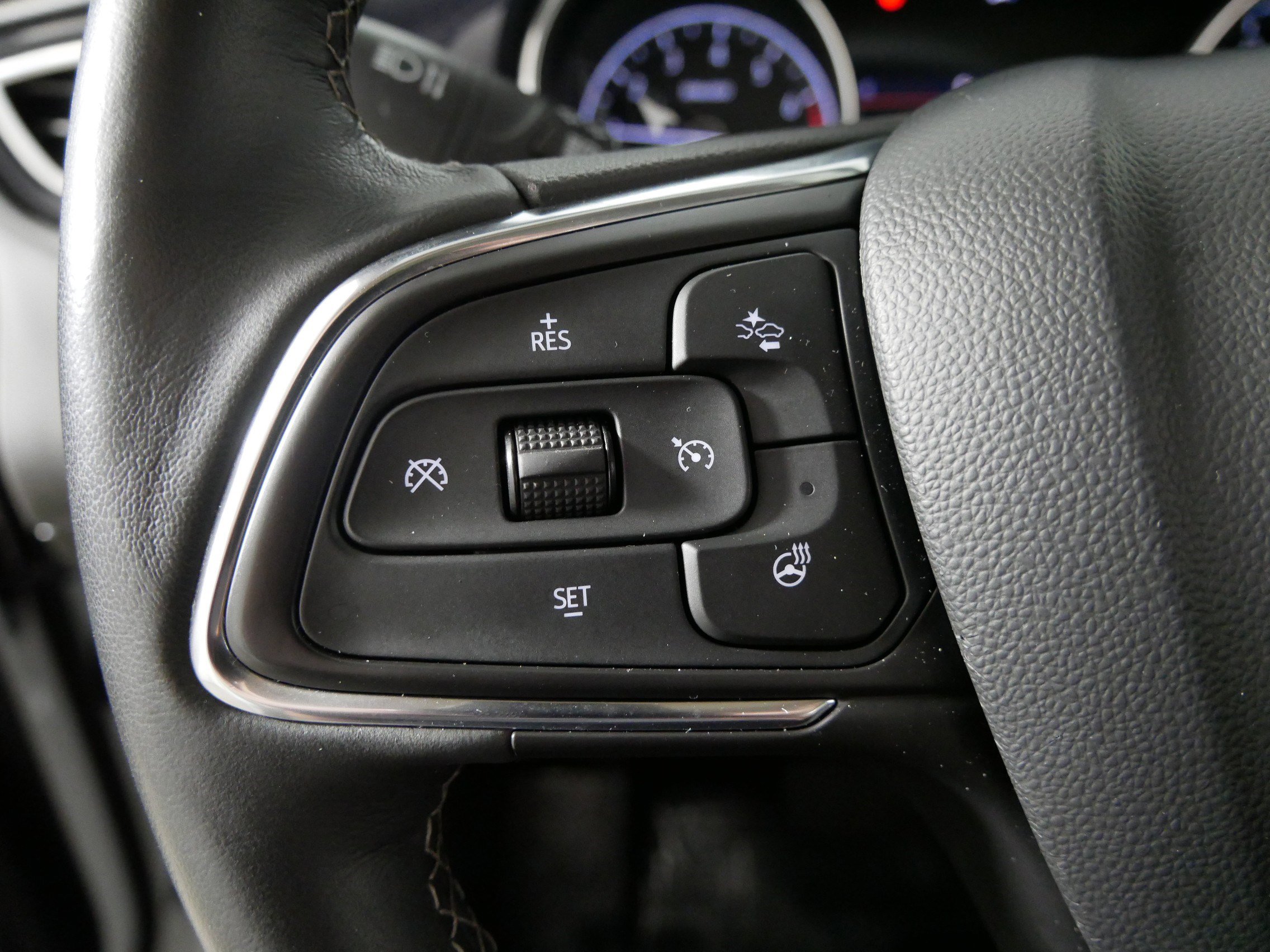 Used 2023 Buick Encore GX Essence w/ Experience Buick Package image 27