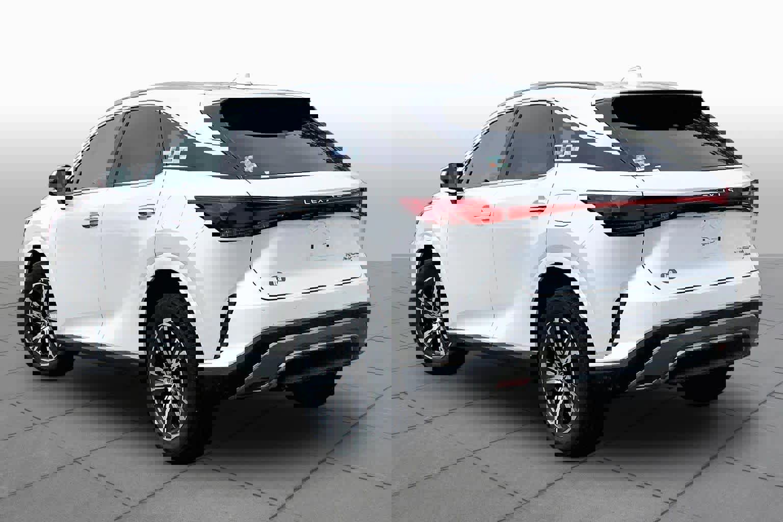 Used 2023 Lexus RX 350 Premium w/ Cold Area Package AWD/4WD image 12