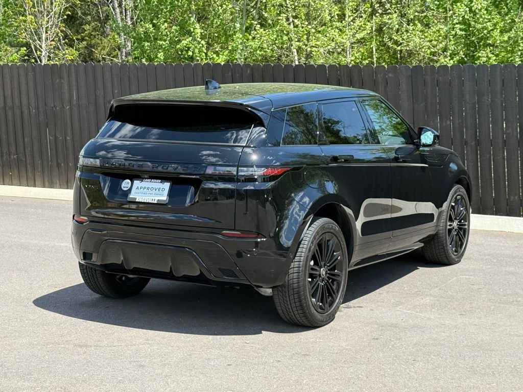Certified 2026 Land Rover Range Rover Evoque Dynamic SE AWD/4WD image 6
