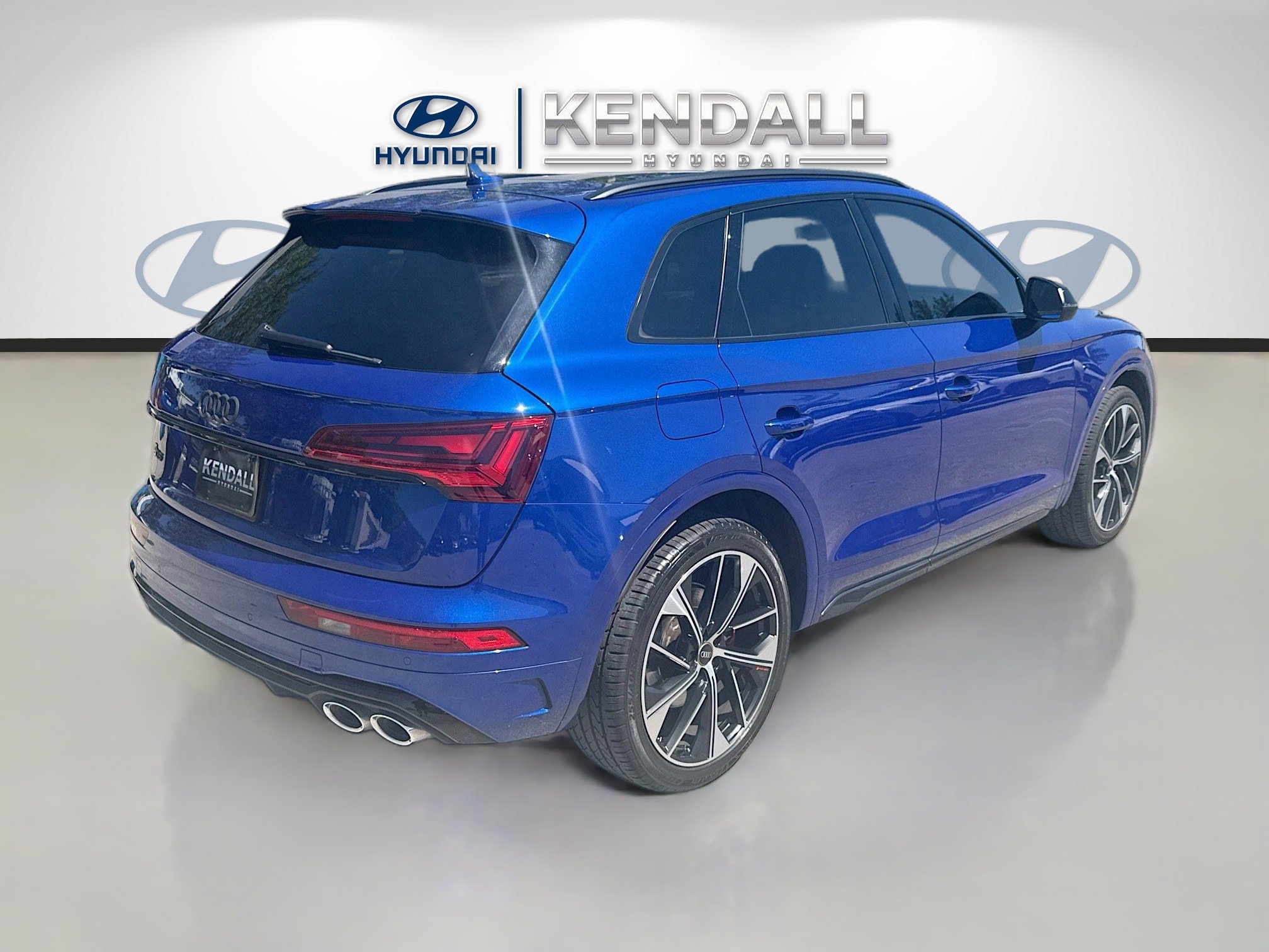 Used 2021 Audi SQ5 Premium Plus w/ Premium Plus Package AWD/4WD image 6