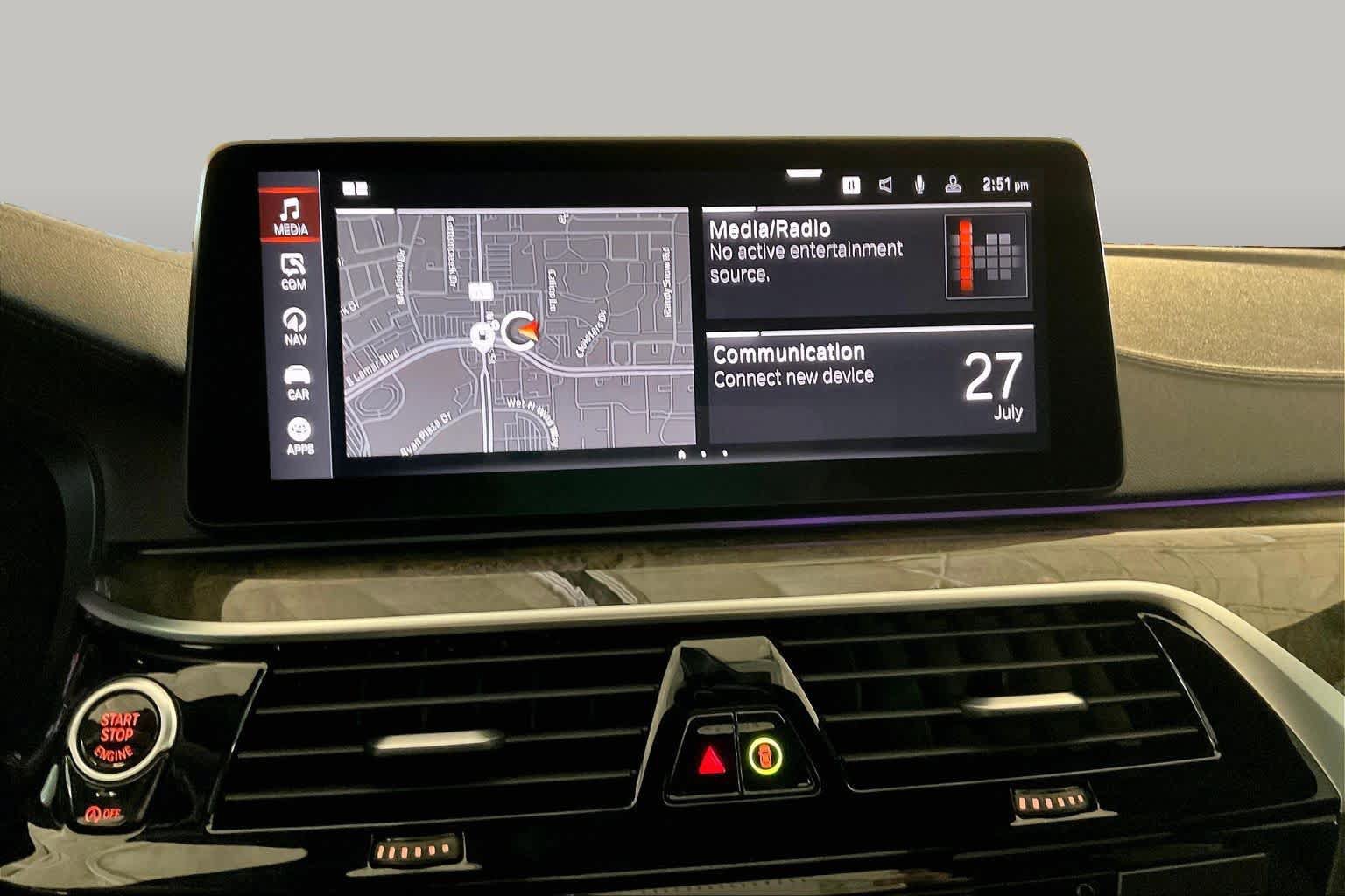 Used 2022 BMW M550i xDrive w/ Executive Package AWD/4WD image 6