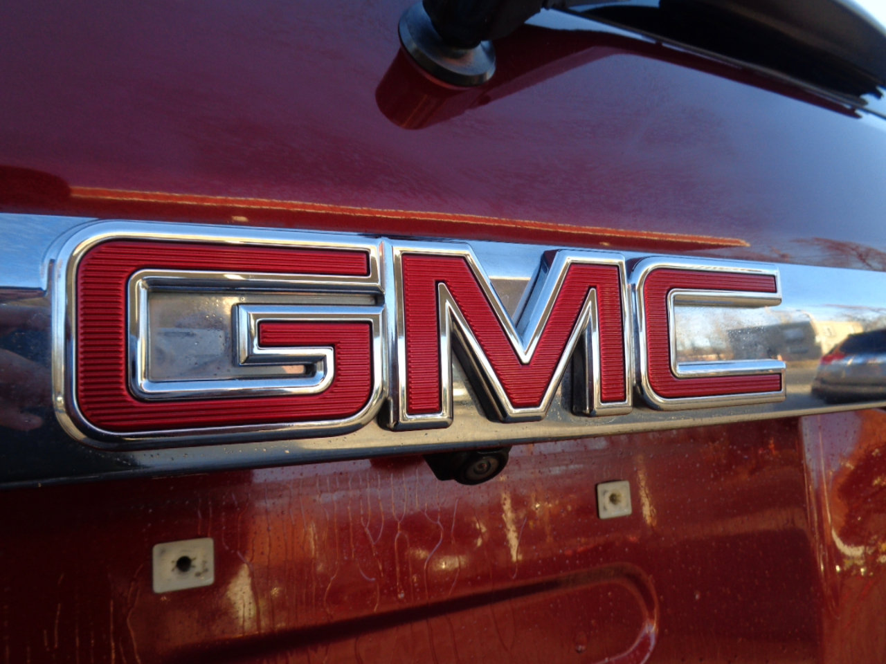 Used 2017 GMC Acadia SLE w/ Driver Alert Package I image 14