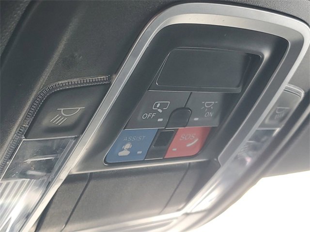 Used 2023 RAM 1500 Laramie image 31