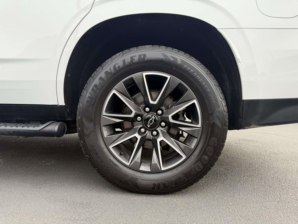 Used 2021 Chevrolet Tahoe Z71 image 11