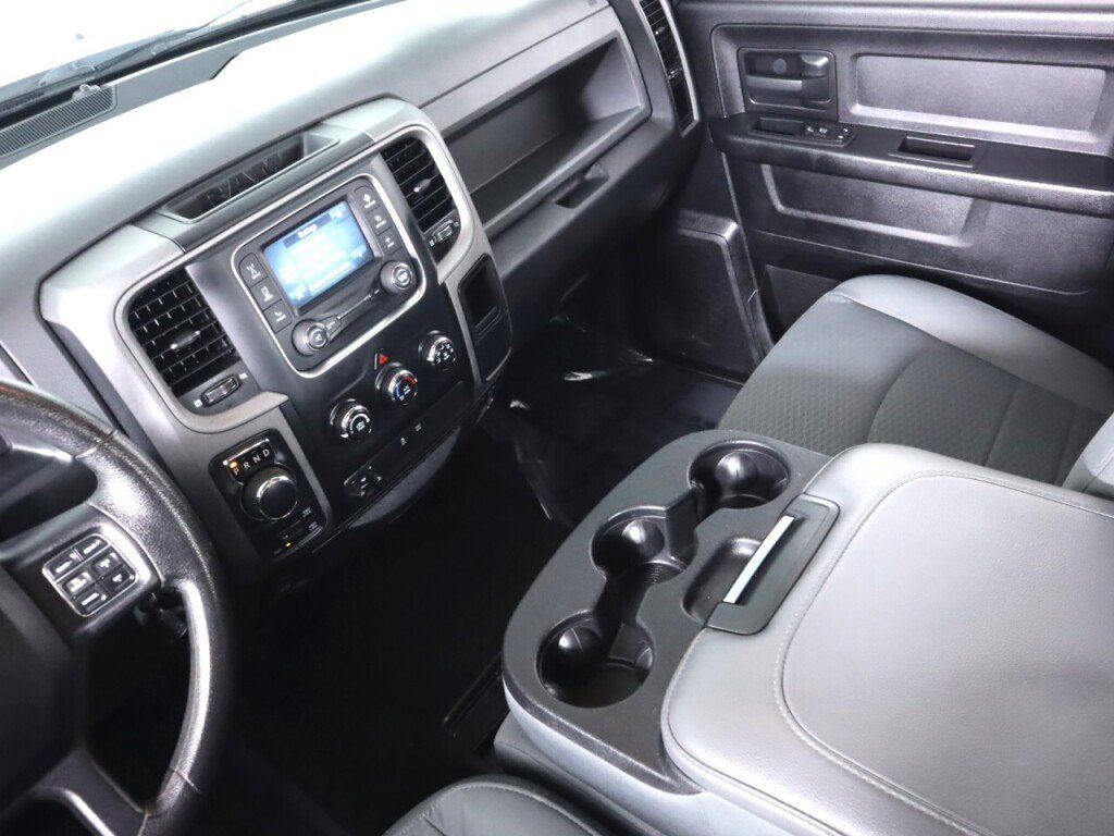 Used 2016 RAM 1500 Tradesman AWD/4WD image 32