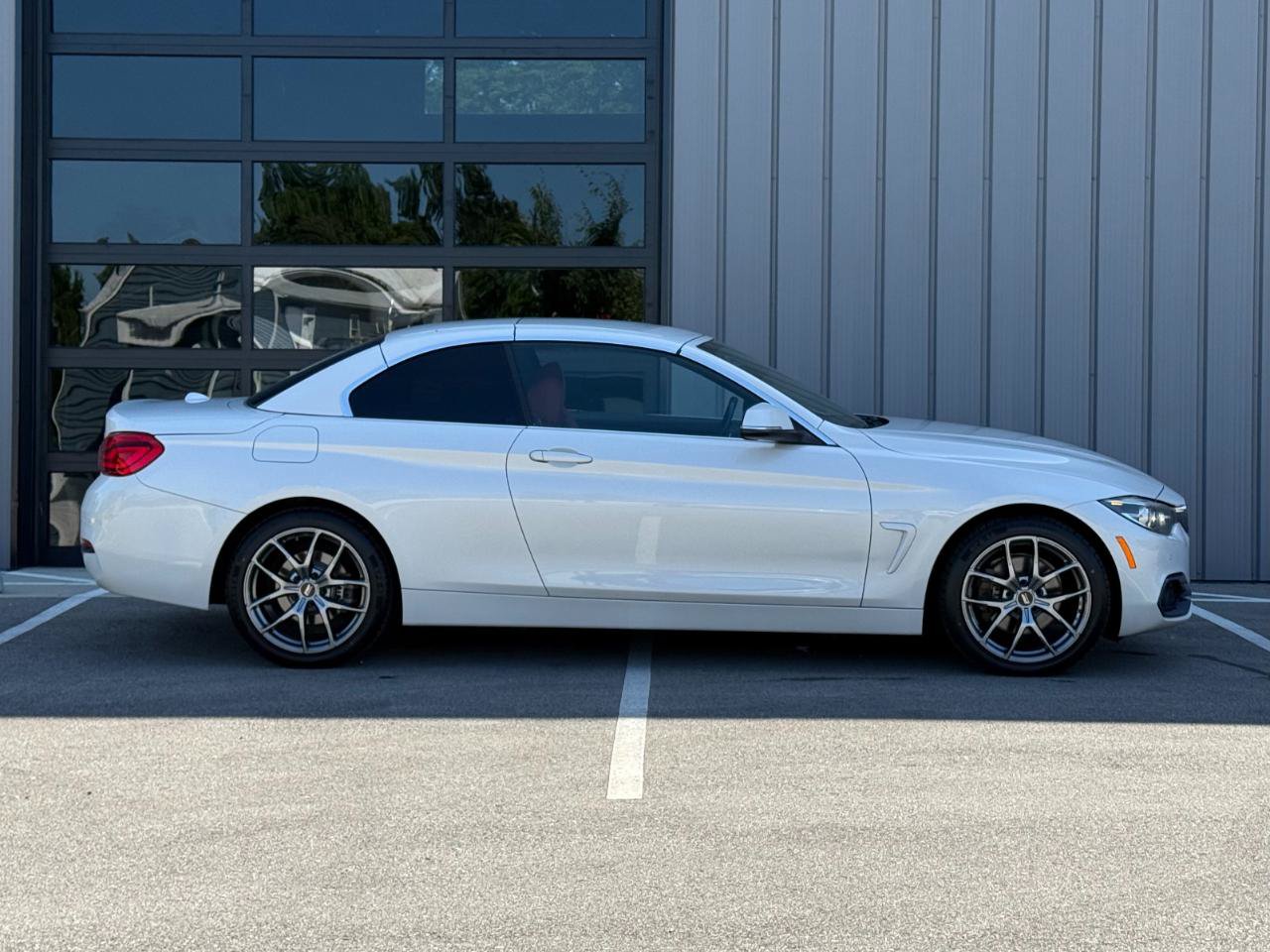 Used 2018 BMW 430i xDrive Convertible AWD/4WD image 4