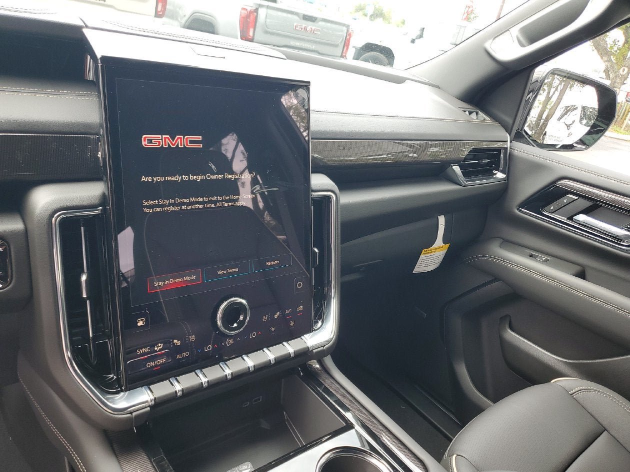 New 2027 GMC Yukon XL Elevation w/ Elevation Premium Package AWD/4WD image 26