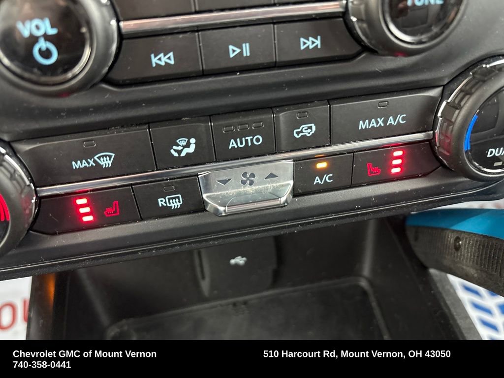 Used 2022 Ford Bronco Black Diamond image 32