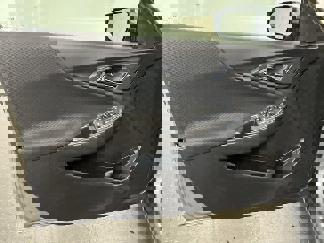 Used 2024 Chevrolet Malibu LT image 21