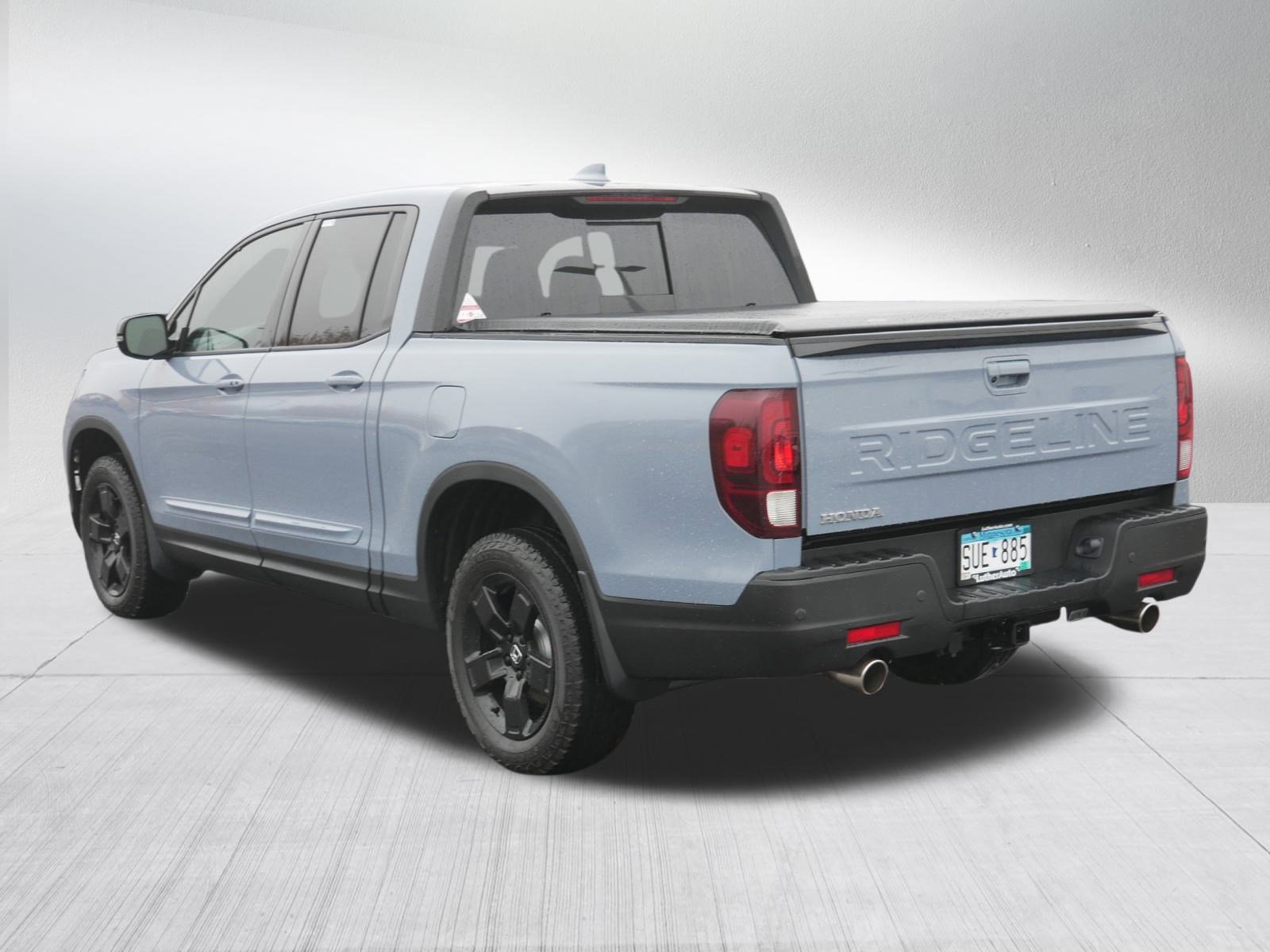 Certified 2025 Honda Ridgeline Black Edition image 5
