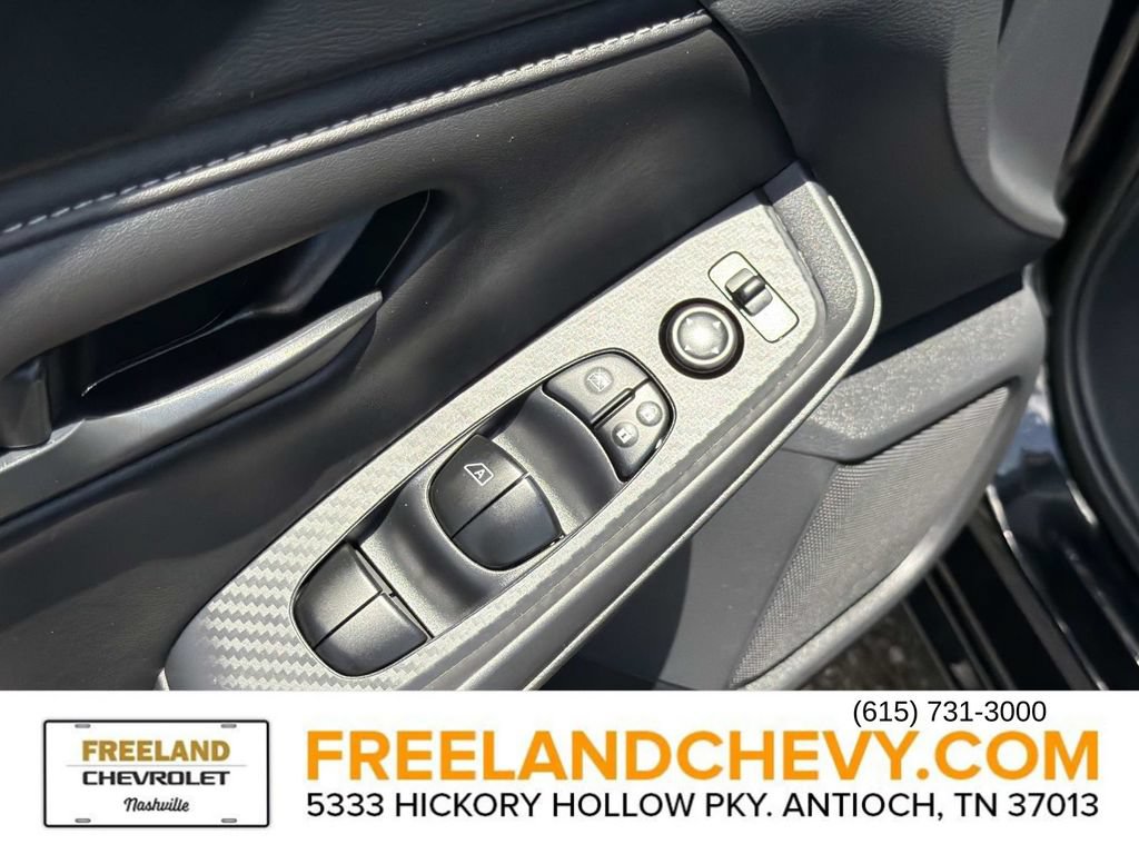 Used 2025 Nissan Sentra S FWD image 20