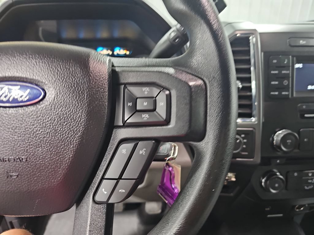 Used 2016 Ford F150 XLT AWD/4WD image 17