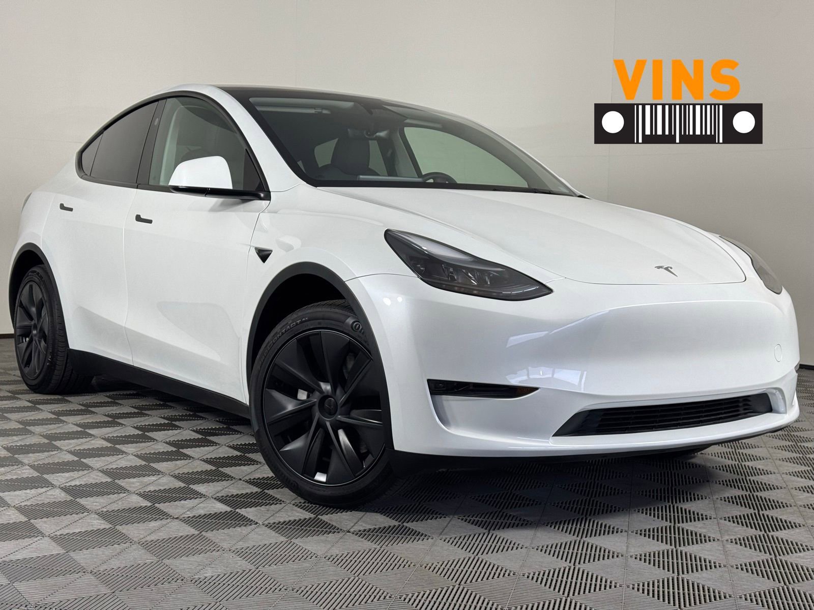Used 2025 Tesla Model Y Long Range