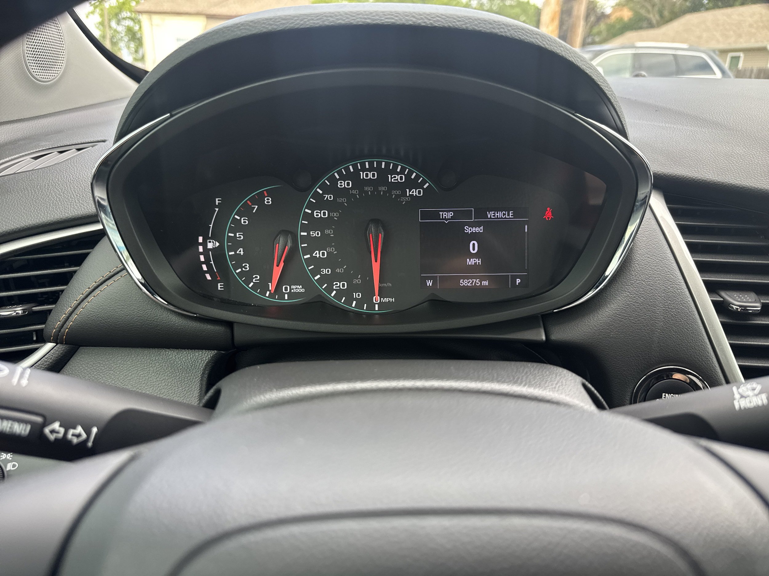 Used 2020 Chevrolet Trax LT w/ LT Convenience Package FWD image 19