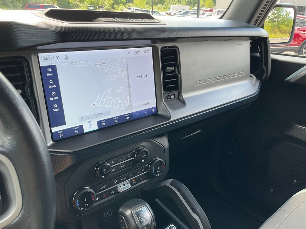 Used 2022 Ford Bronco Outer Banks AWD/4WD image 14