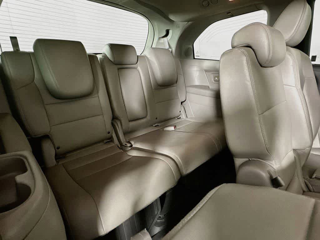 Used 2014 Honda Odyssey Touring Elite image 34