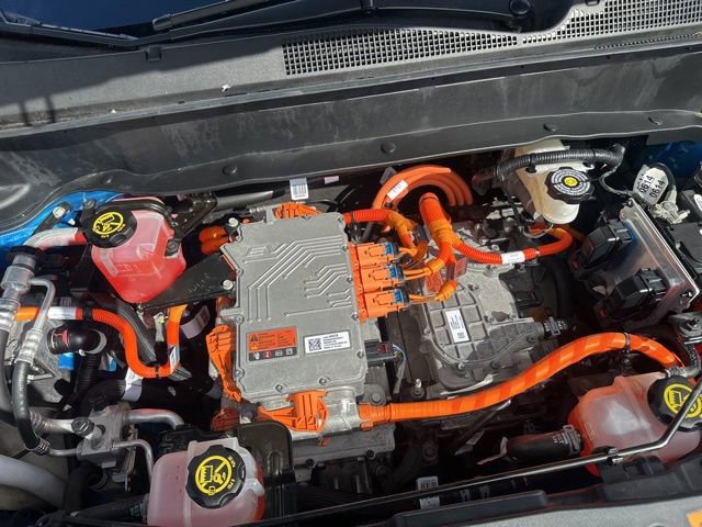 Used 2022 Chevrolet Bolt EUV LT w/ Comfort Package image 26