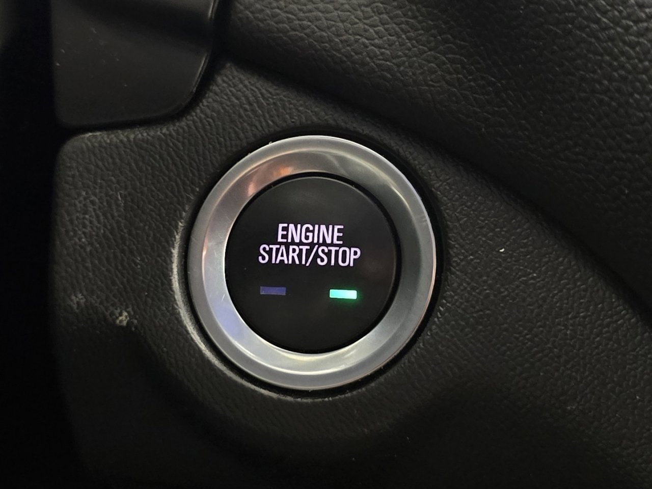 Used 2022 Chevrolet Equinox LT image 30