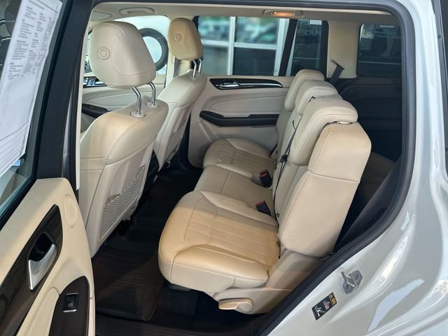 Used 2017 Mercedes-Benz GLS 450 4MATIC image 24