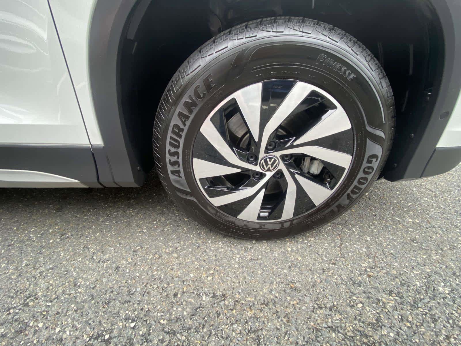 Certified 2025 Volkswagen Tiguan S AWD/4WD image 29