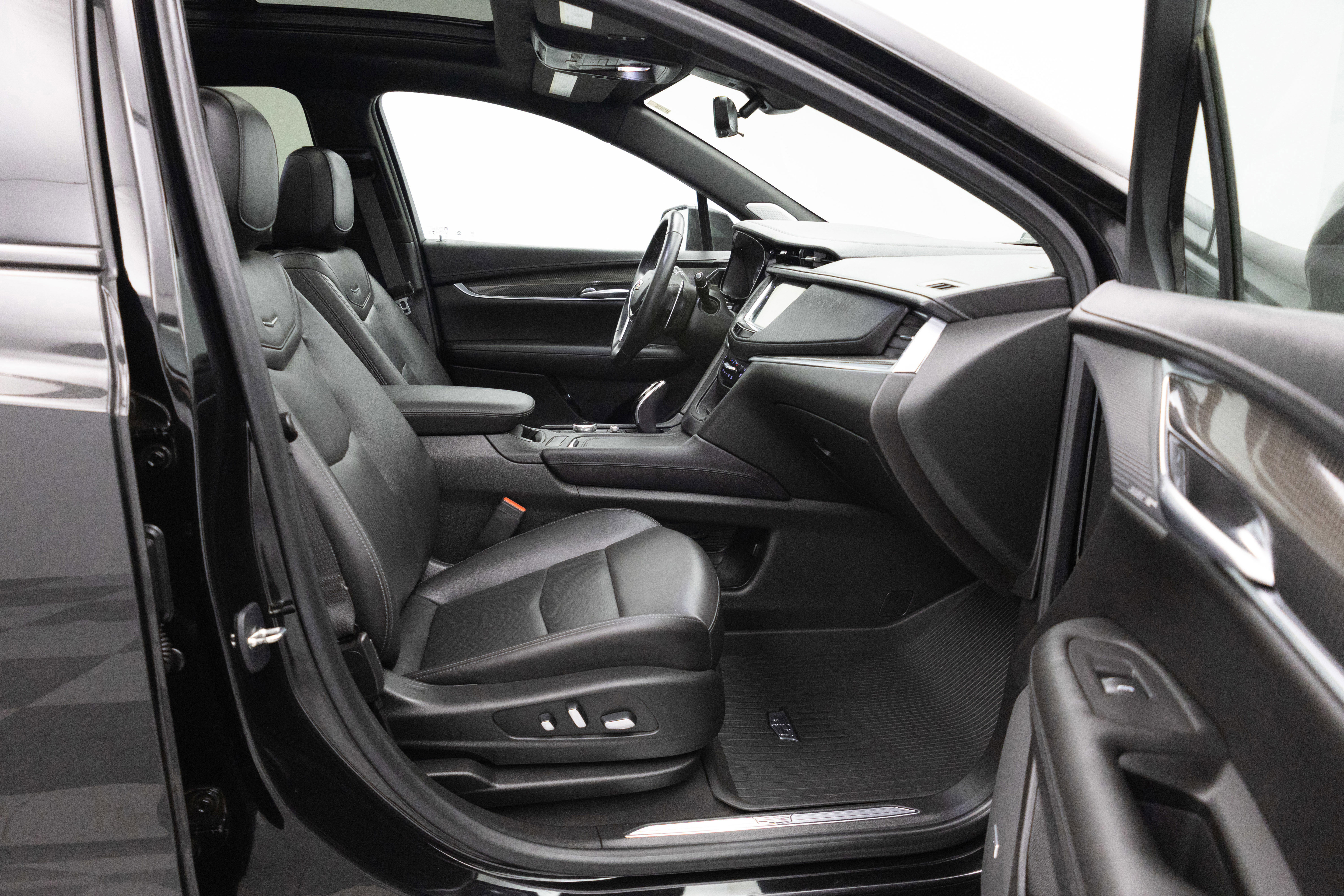 Used 2020 Cadillac XT5 Sportv image 32