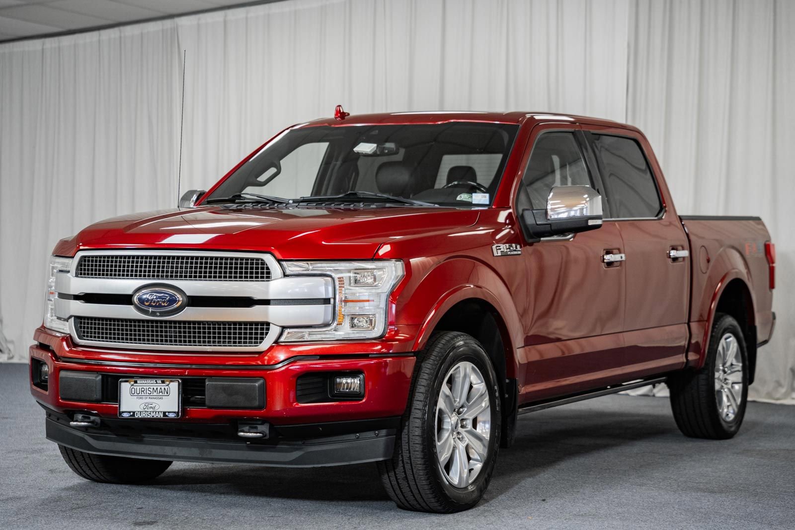 Certified 2018 Ford F150 Platinum w/ Equipment Group 701A Luxury image 3