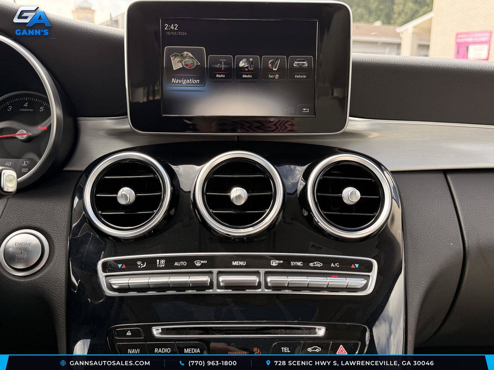 Used 2015 Mercedes-Benz C 300 Sedan image 30