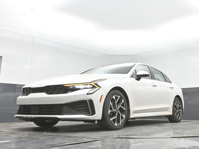 Used 2025 Kia K5 EX image 29