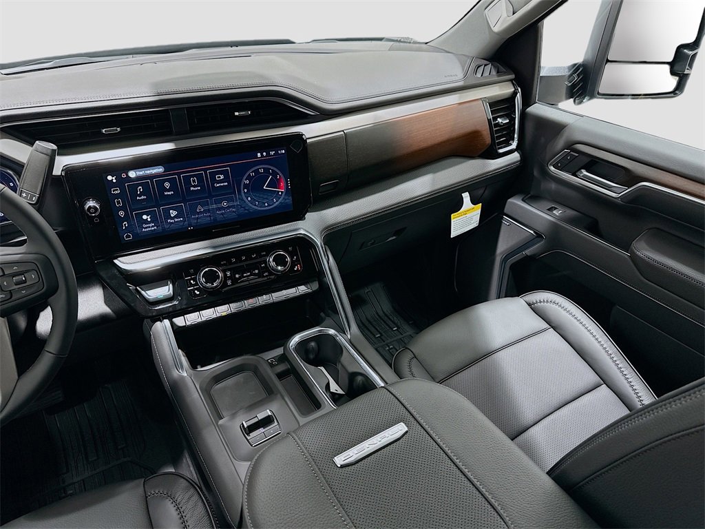 New 2026 GMC Sierra 2500 Denali w/ Denali Reserve Package image 25