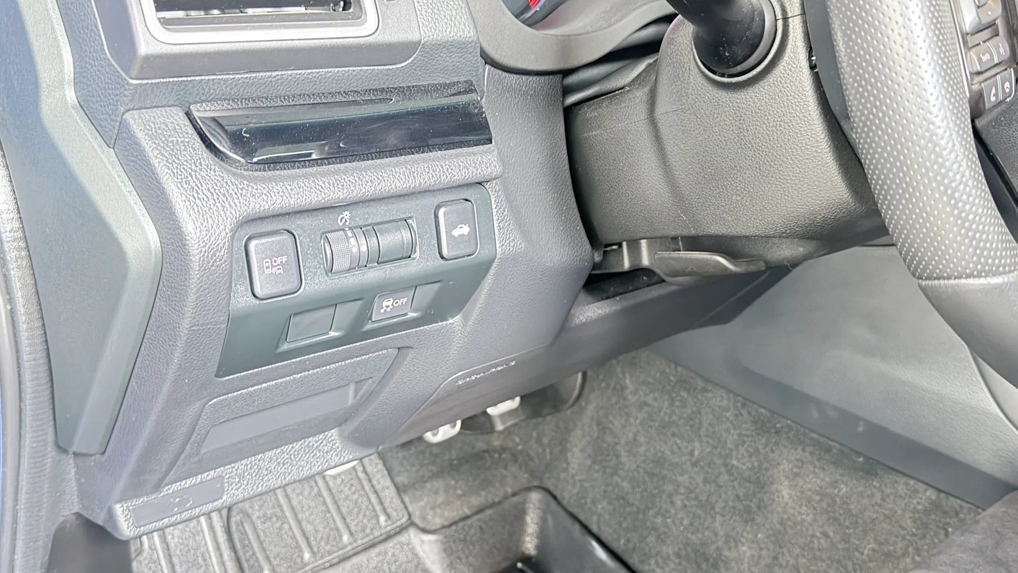 Used 2019 Subaru WRX STI Limited AWD/4WD image 18
