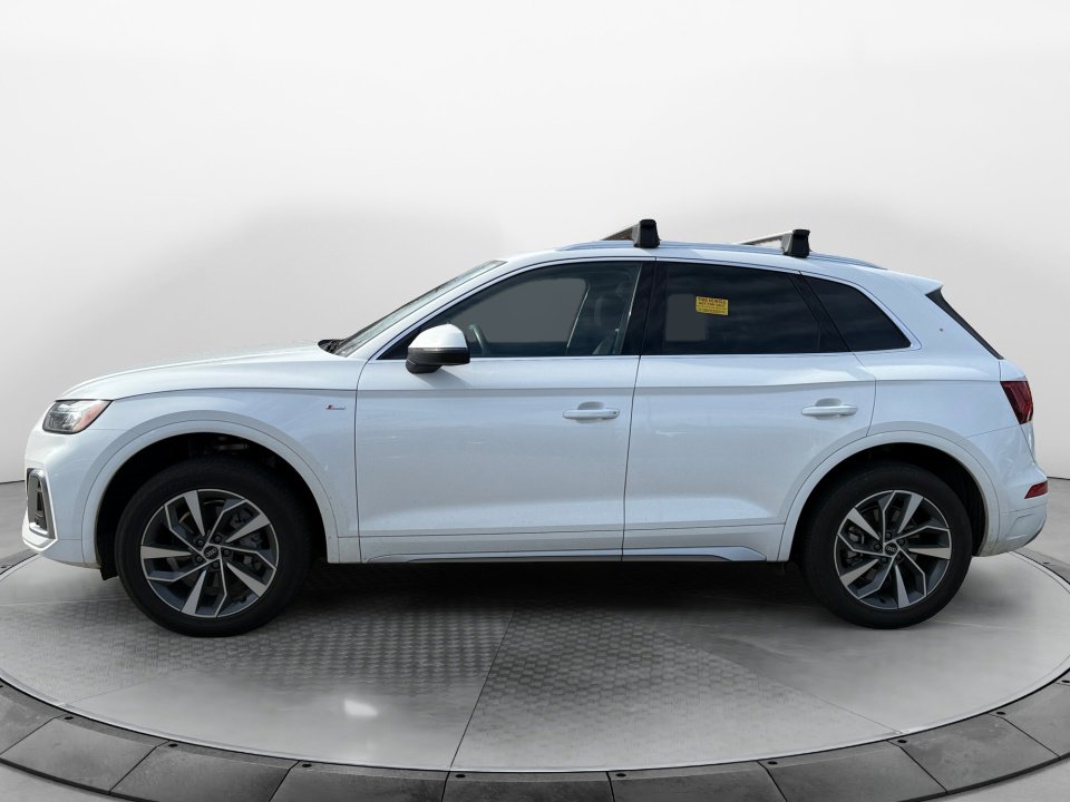 Certified 2023 Audi Q5 2.0T Premium Plus w/ Premium Plus Package image 4