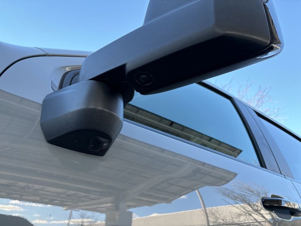 Certified 2024 Chevrolet Silverado 2500 ZR2 w/ Technology Package image 41