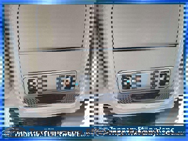 Used 2023 Ford Explorer Limited w/ Equipment Group 301A image 31