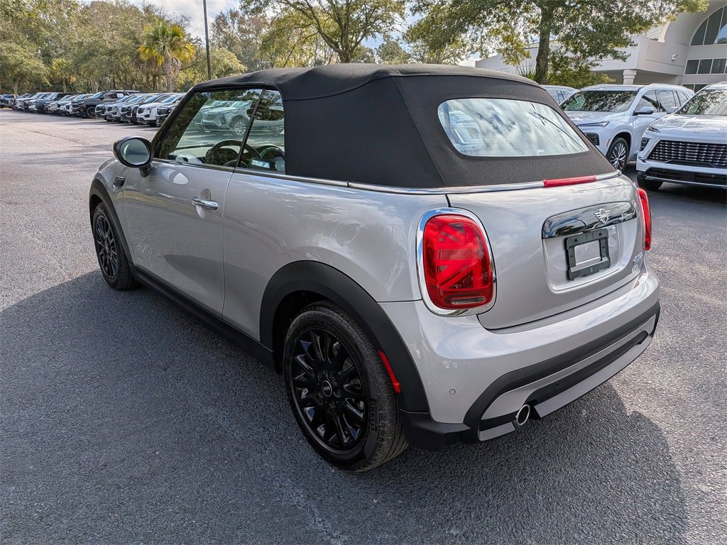 Used 2024 MINI Cooper Classic image 6