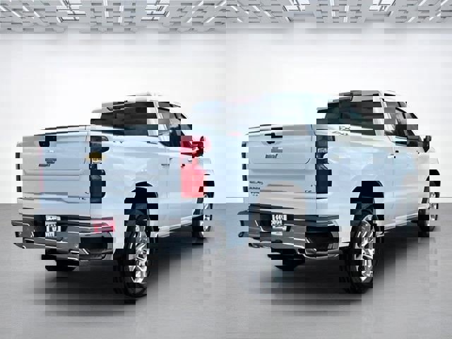 Used 2025 Chevrolet Silverado 1500 LTZ w/ Technology Package image 4