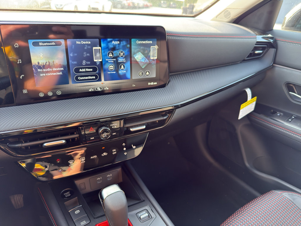 New 2026 Nissan Kicks SR w/ Cold Weather Package image 21