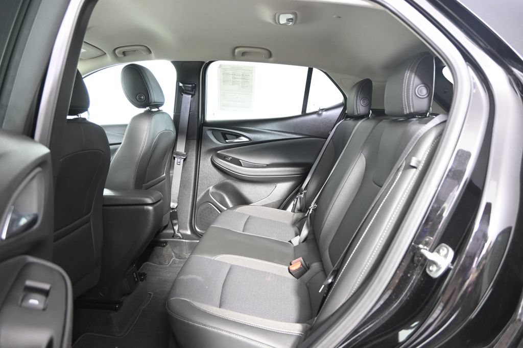 Used 2025 Buick Encore GX Preferred FWD image 17